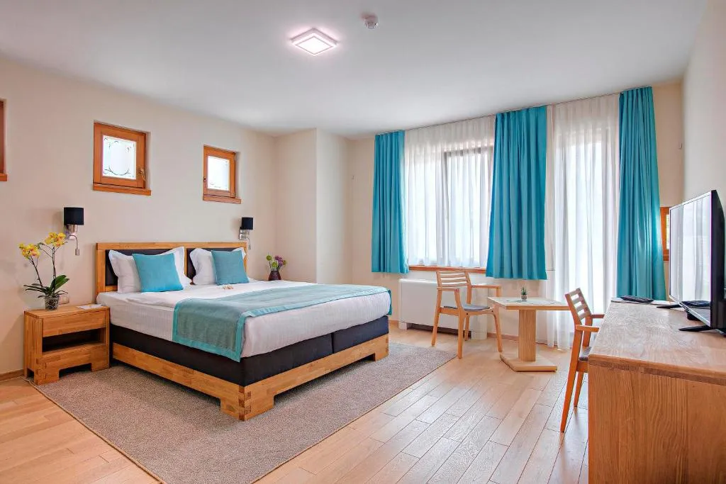 Hotel Aziza, Hotel in Sarajevo
