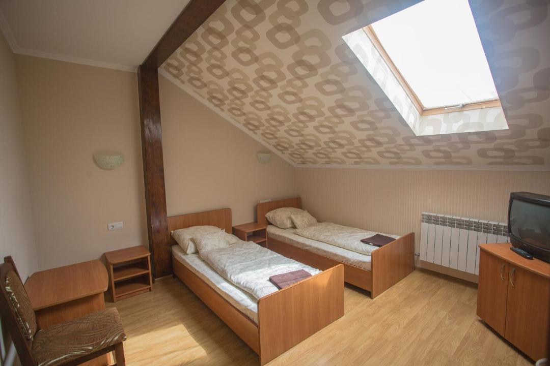 Praktik Hotel & Restaurant 전경