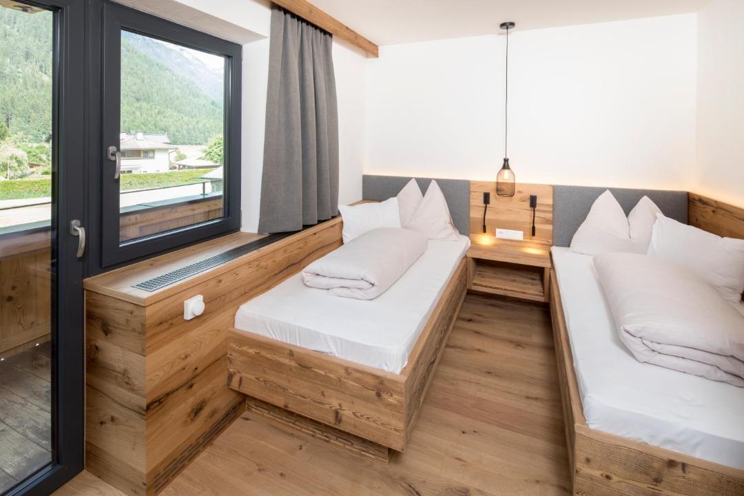 Hotel & Appartements Heigenhauser 전경