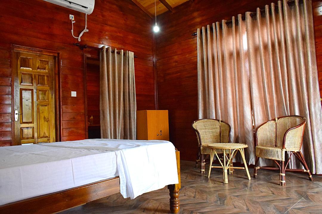 Mithra Paradise Beach Hotel 전경