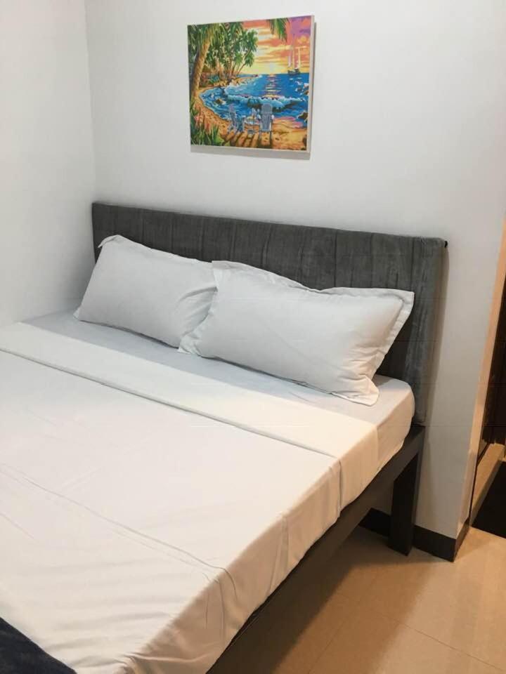 Island Brasserie Hostel 전경