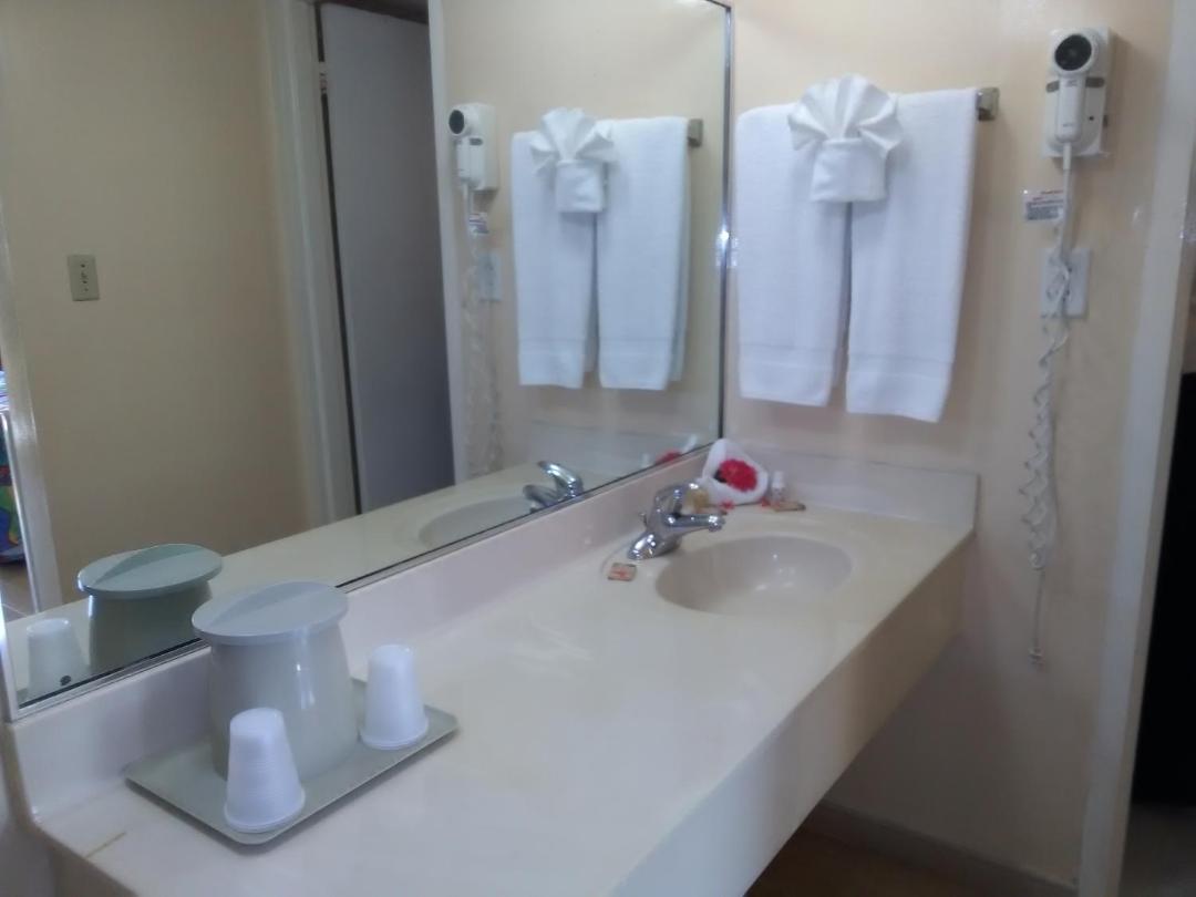 Royal Islander Hotel 전경