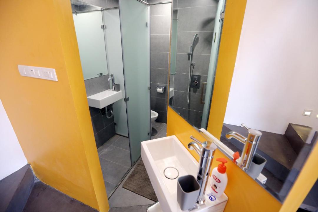 바나나 호스텔 전경