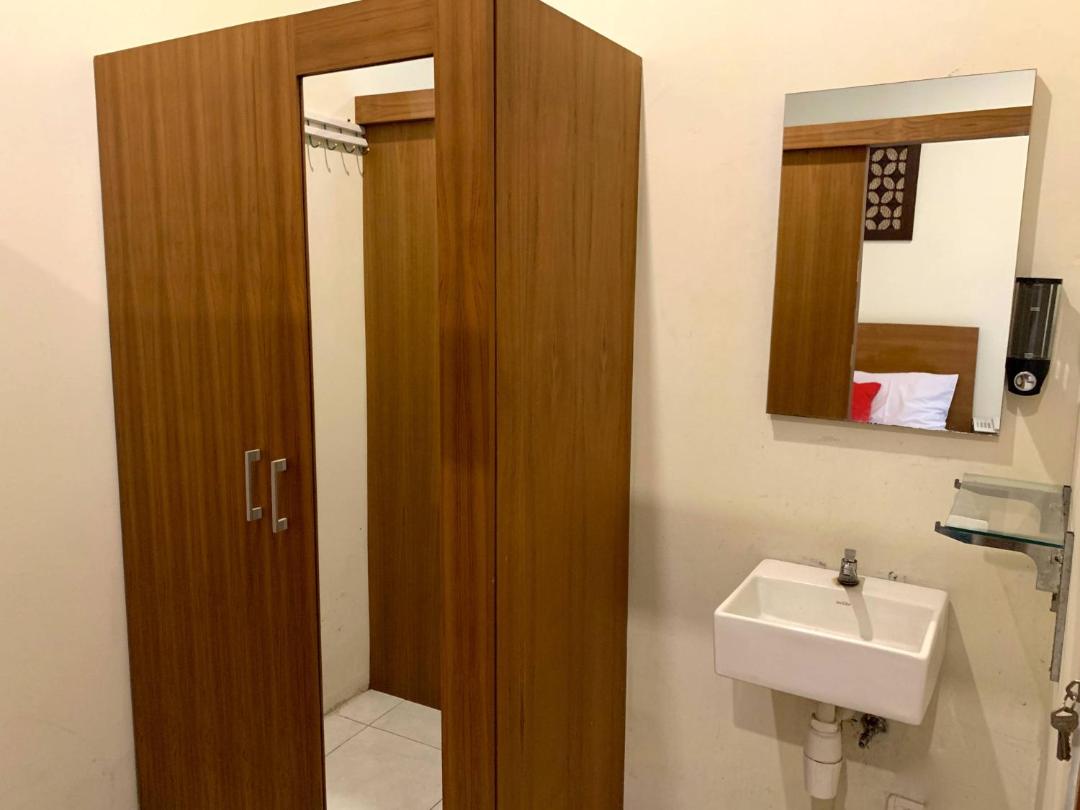 Super OYO 250 De'gadri Ndalem 전경