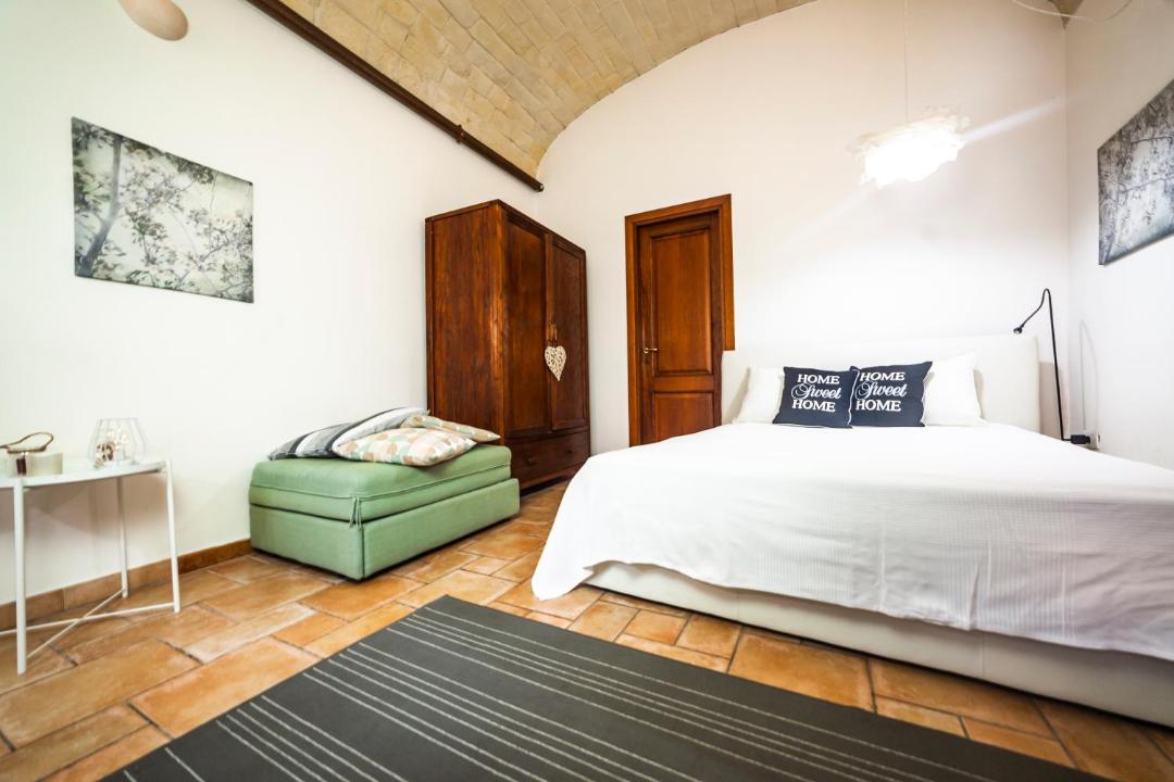 Suite Home Al Centro Di Sassari 전경