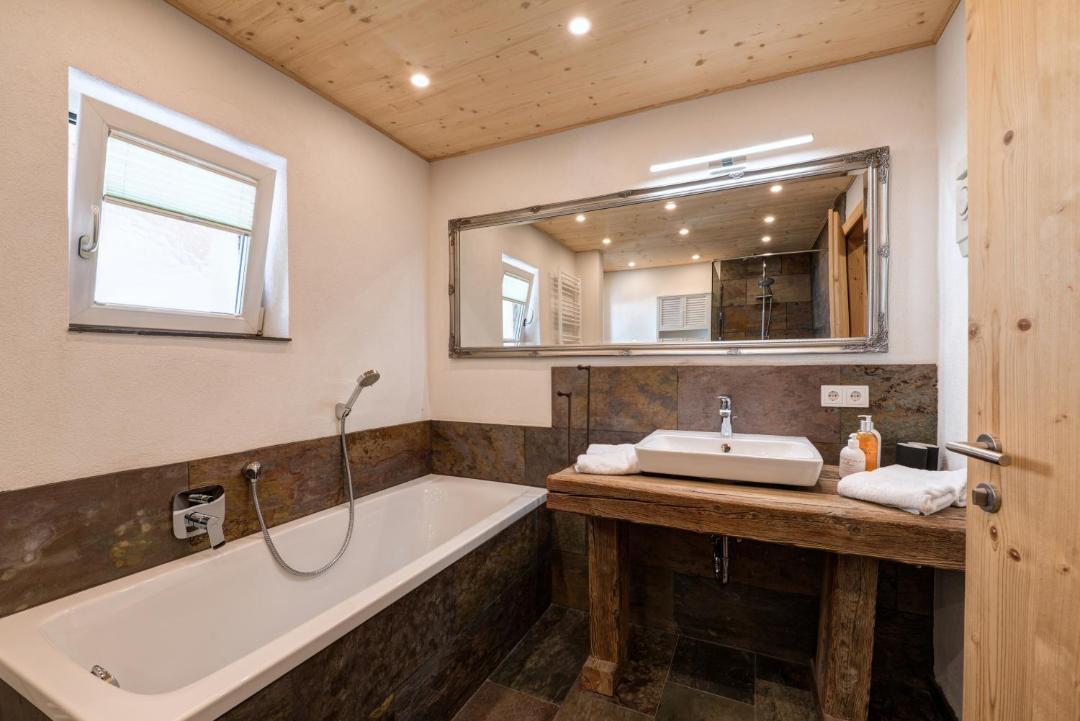Quality Hosts Arlberg - ALPtyrol Appartements 전경