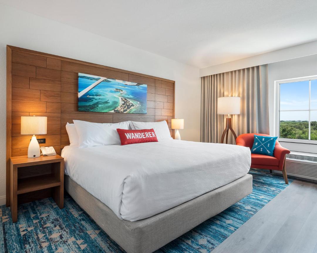 COMPASS HOTEL BY MARGARITAVILLE ANNA MARIA SOUND 전경