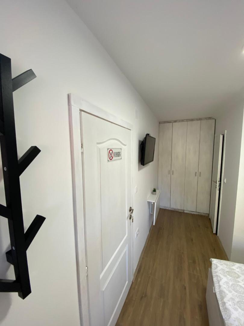OMIS Rooms 전경