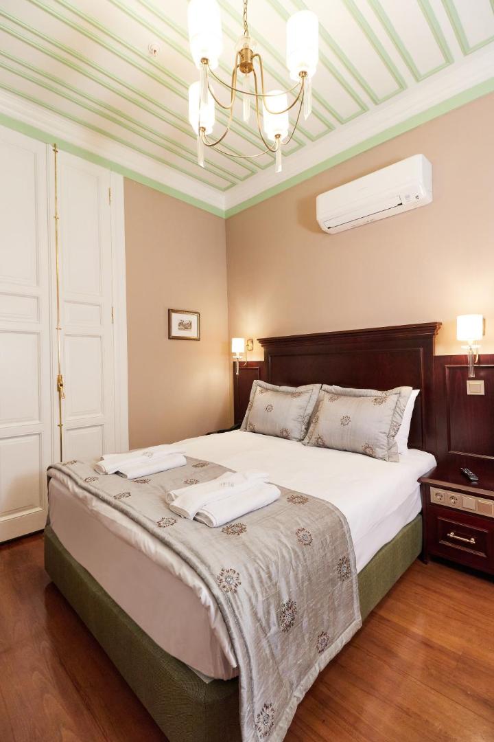 White Palace Old City Boutique Hotel 전경