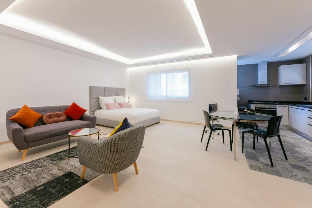 Luxury one bedroom apartment - Best location 전경