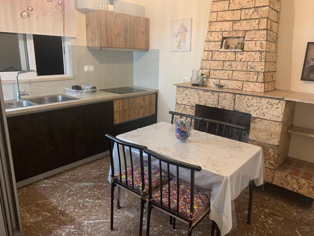 Terpsichore boutique Bright new Sofita studios and appartment 전경