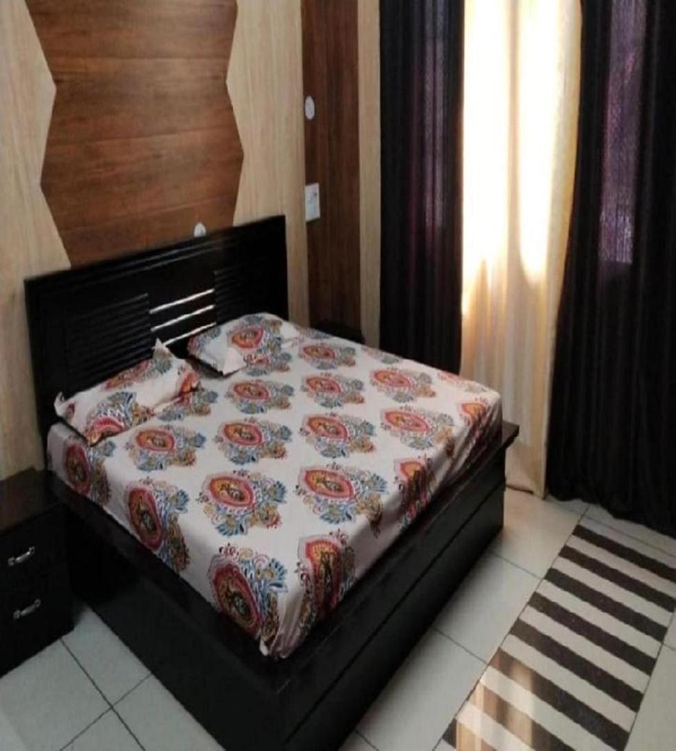 Kumar Home Stay by StayApart 전경