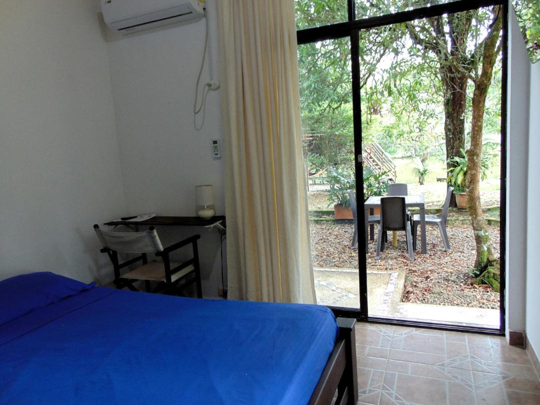 Hostal Suna Vito 전경