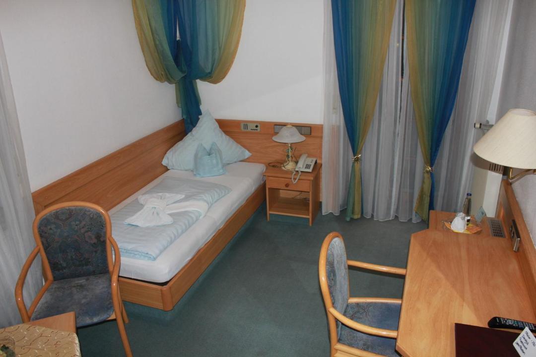 Landgasthaus & Hotel Kurfer Hof 전경