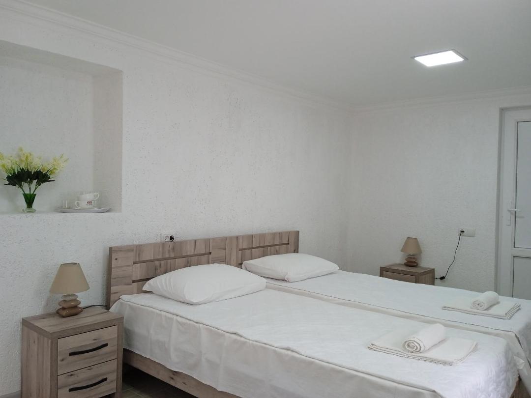 Elegant Hotel 전경