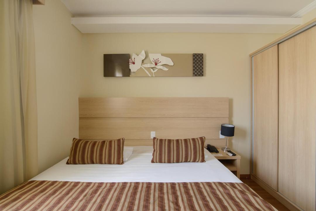 Faro Hotel Atibaia 전경