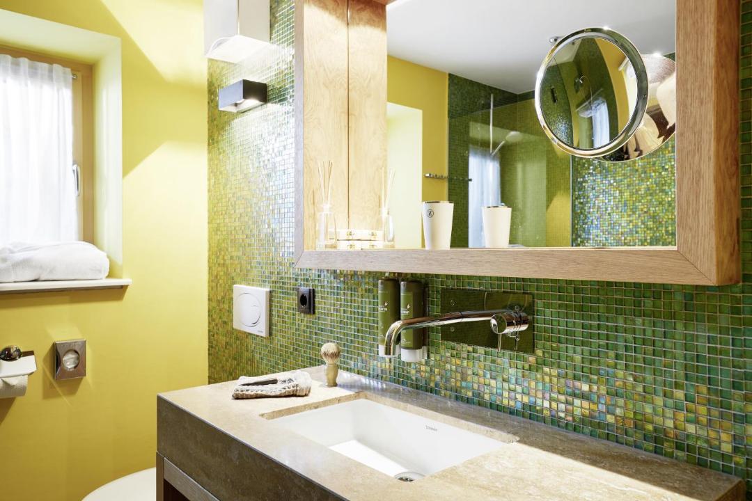 Small Luxury Hotel of the World - DasPosthotel 전경