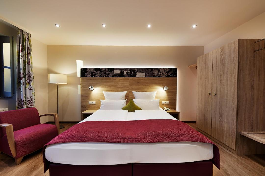 Weingut Sandwiese Winzerhotel 전경