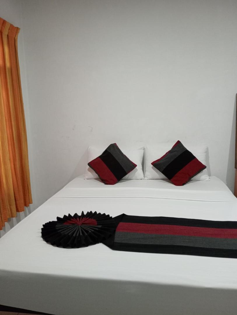 Power Zone Guest House 전경