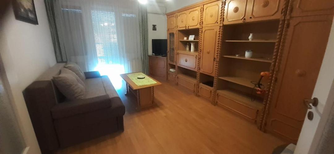 Pedestrian Street Apartment 전경