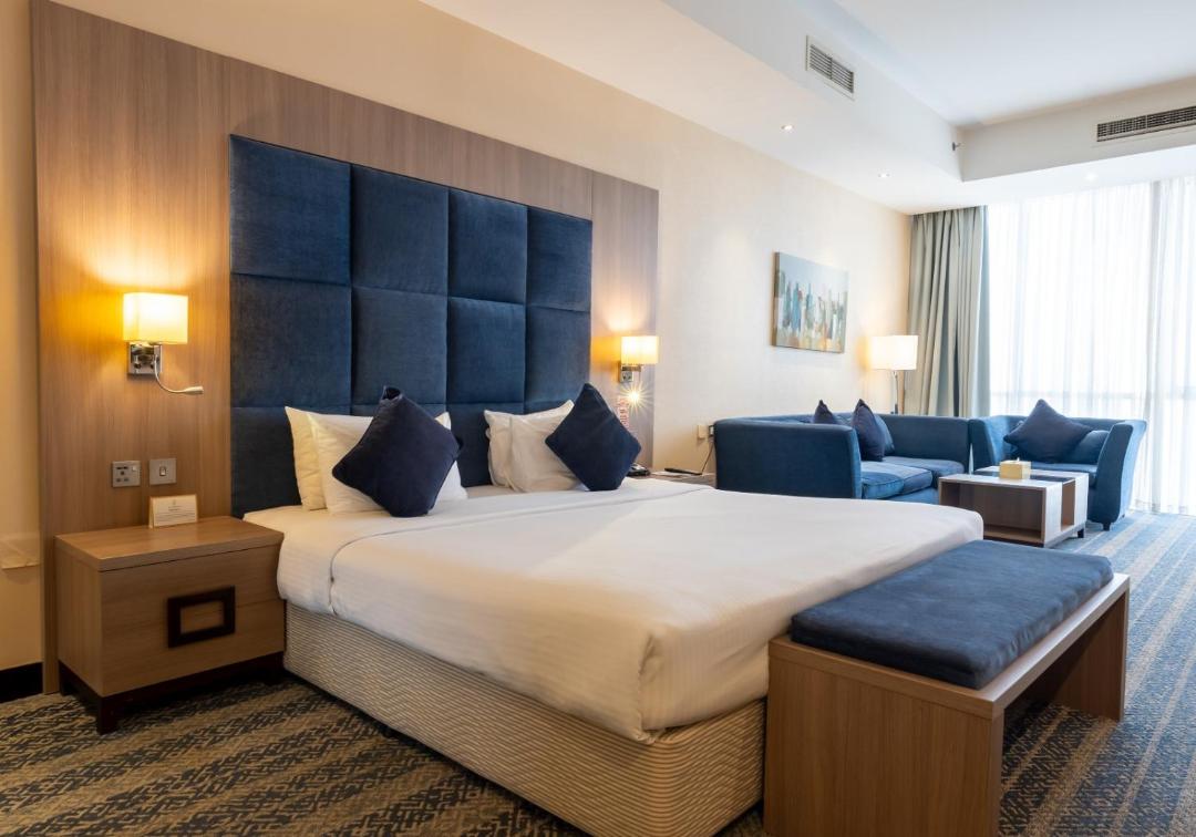 THE CASTLE PREMIUM HOTEL 전경
