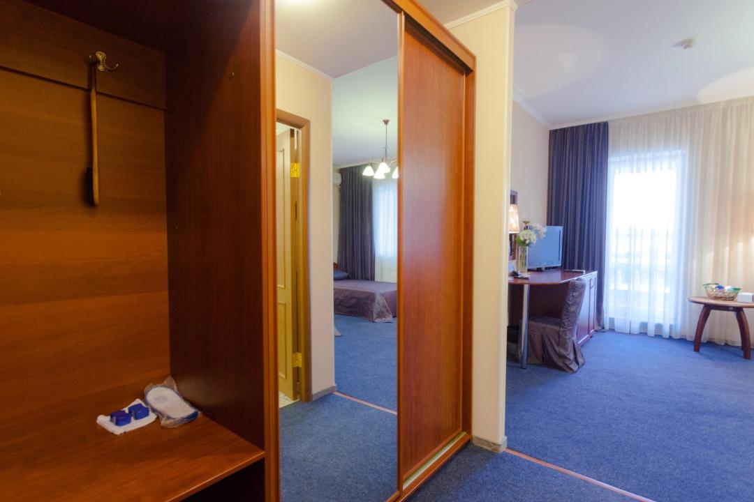 Rahat Hotel 전경