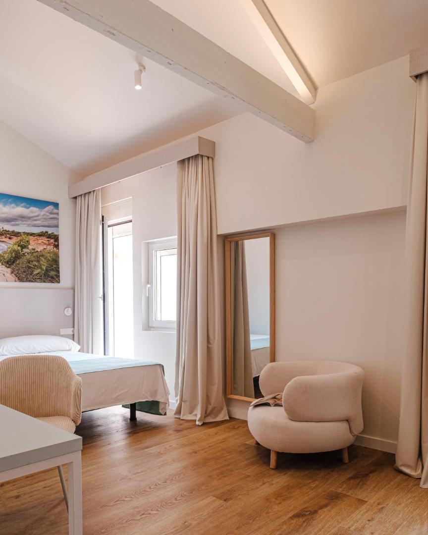 Hotel Bon Repos l'Ametlla de Mar 전경