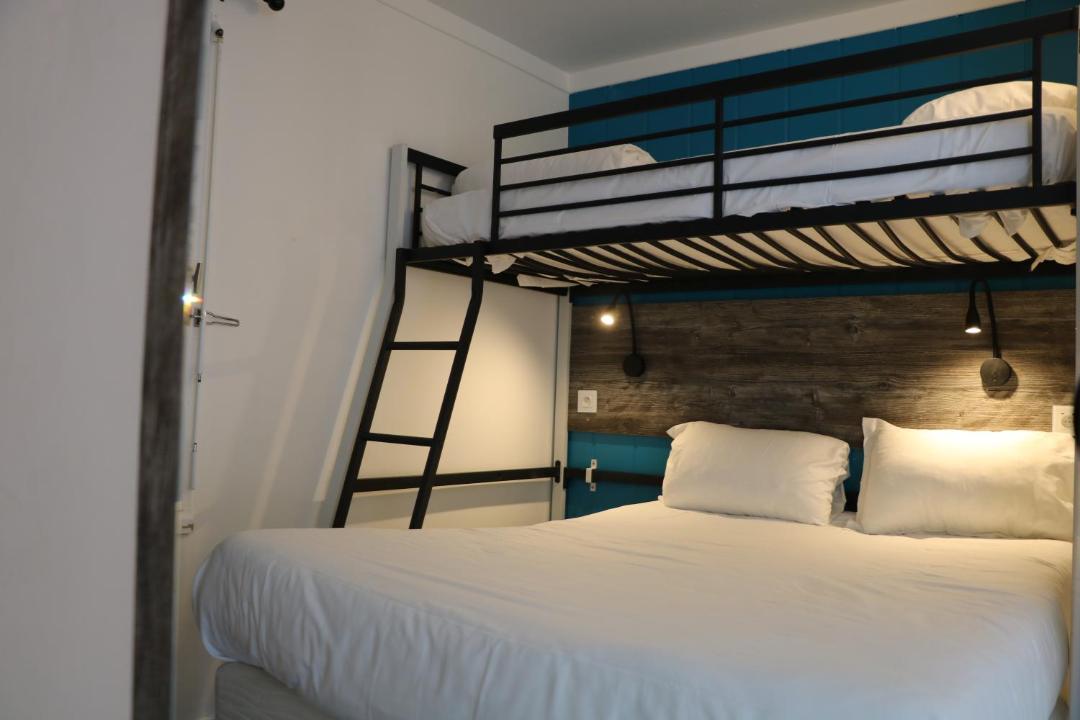 Fasthotel Albertville 전경