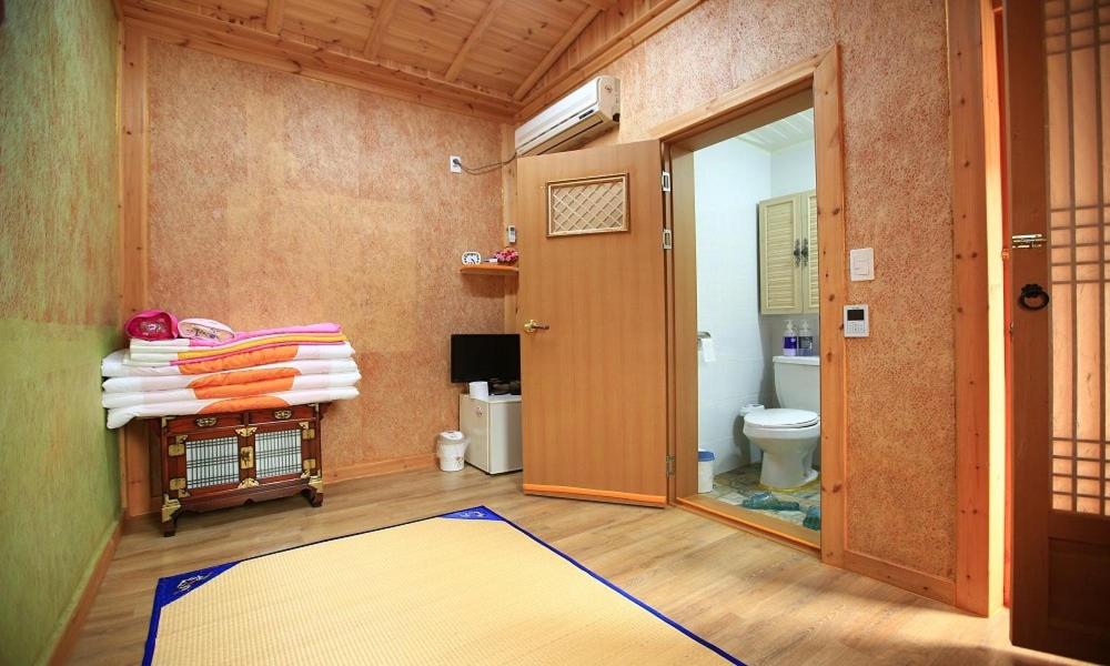 전주 생황토방 펜션 외관