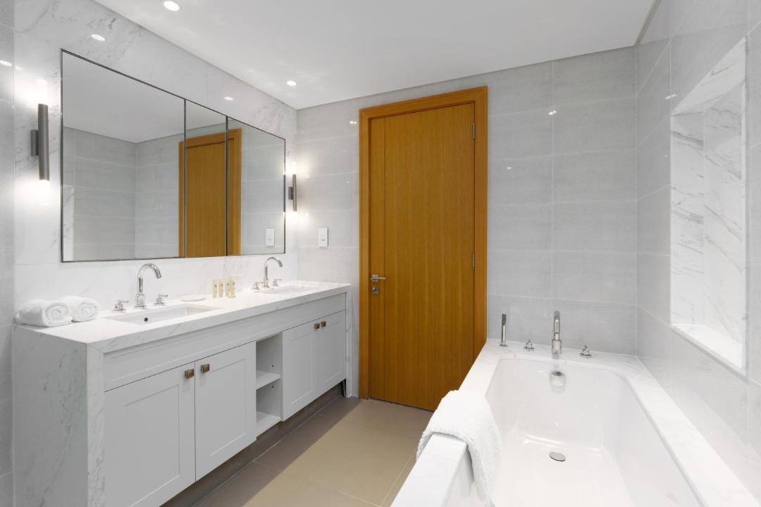 Maison Privee - Ultimate Living with Front-Row Views of Burj Khalifa & Dubai Fountains 전경