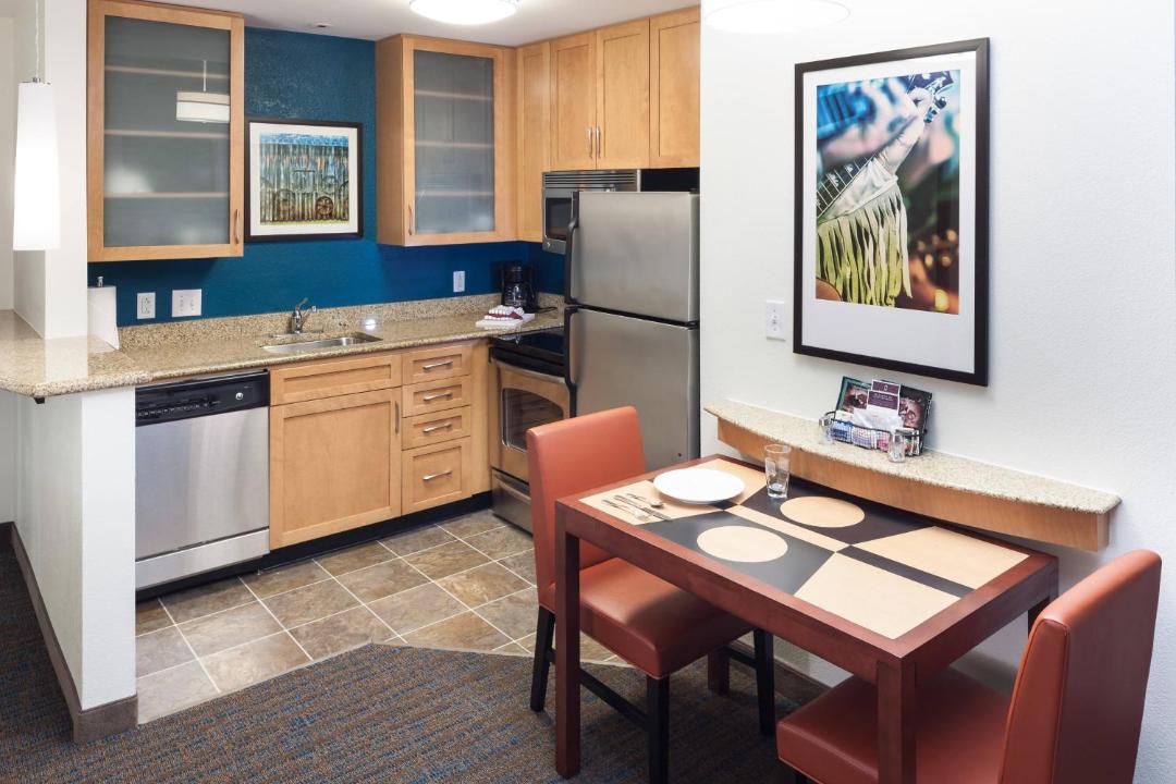 Residence Inn by Marriott Franklin Cool Springs 전경