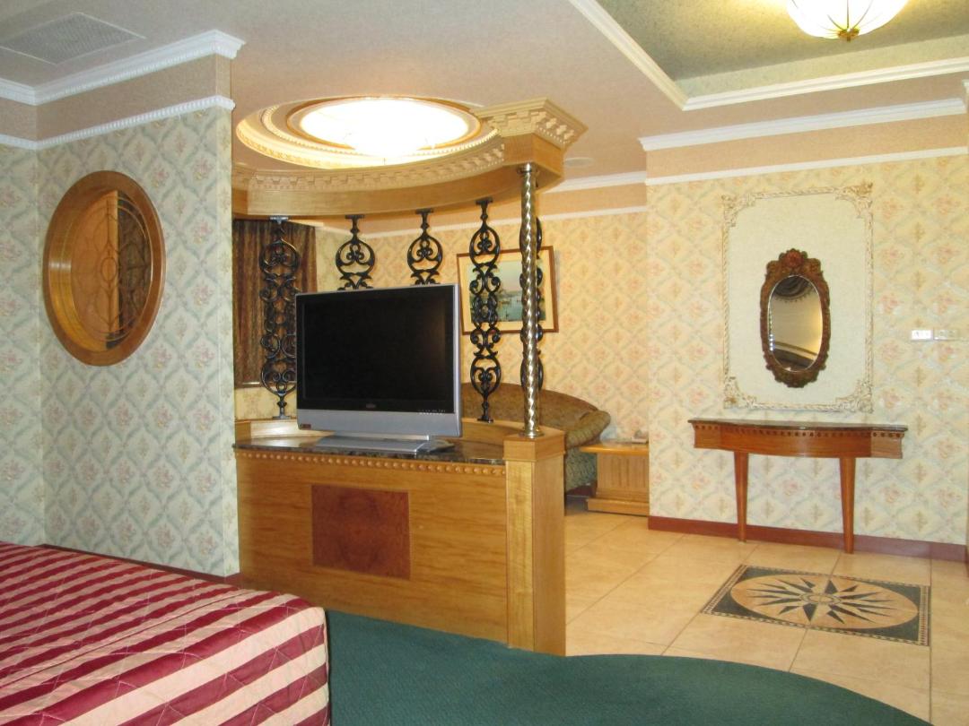 Huangjia Motel 전경