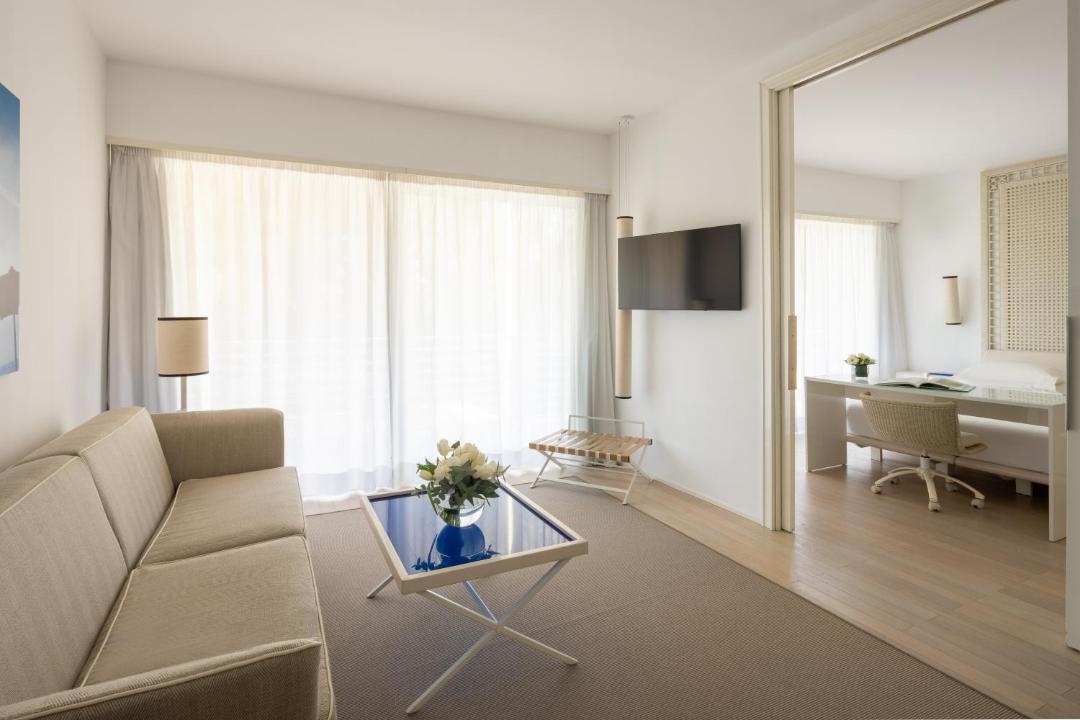 베르실리아 리도 - UNA 에스페리엔체 전경