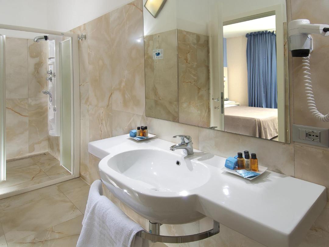 New Hotel Chiari 전경