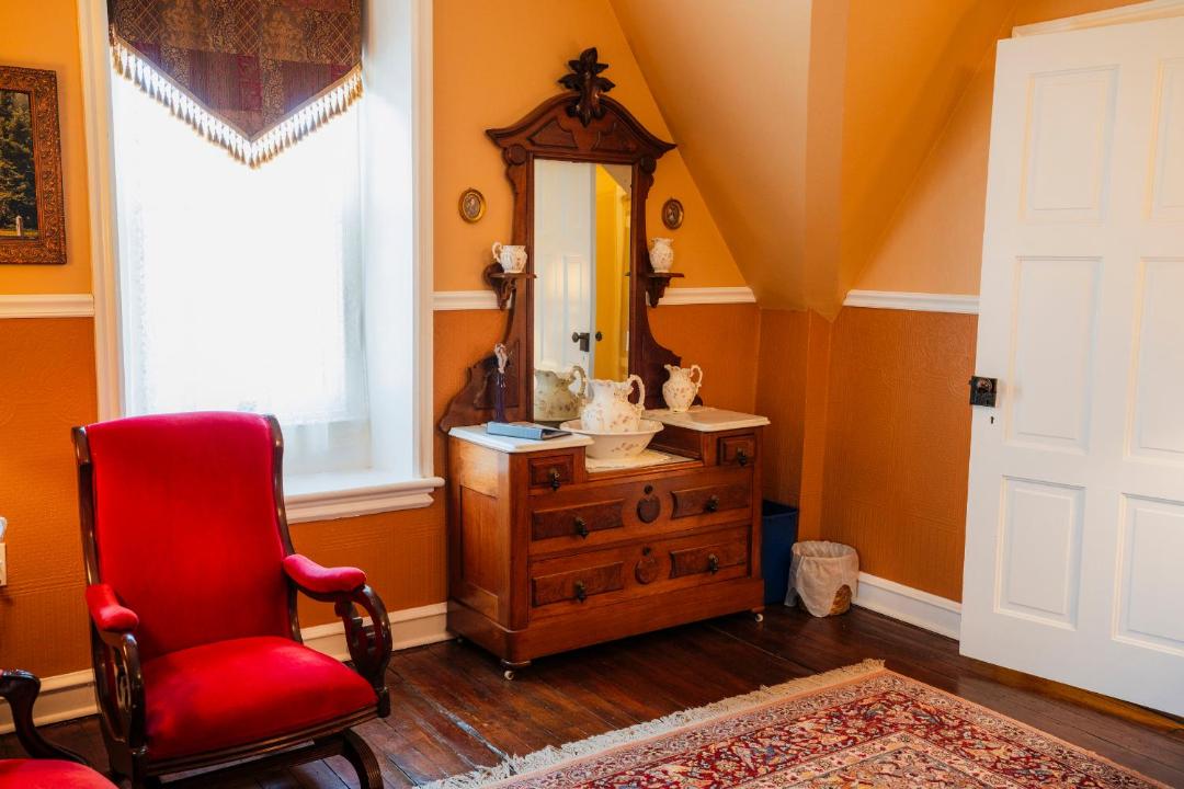 Gifford-Risley House Bed and Breakfast 전경