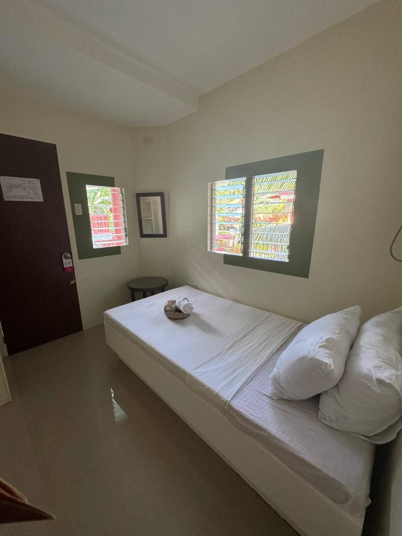 스테파니 그레이스 파라다이스 인 전경