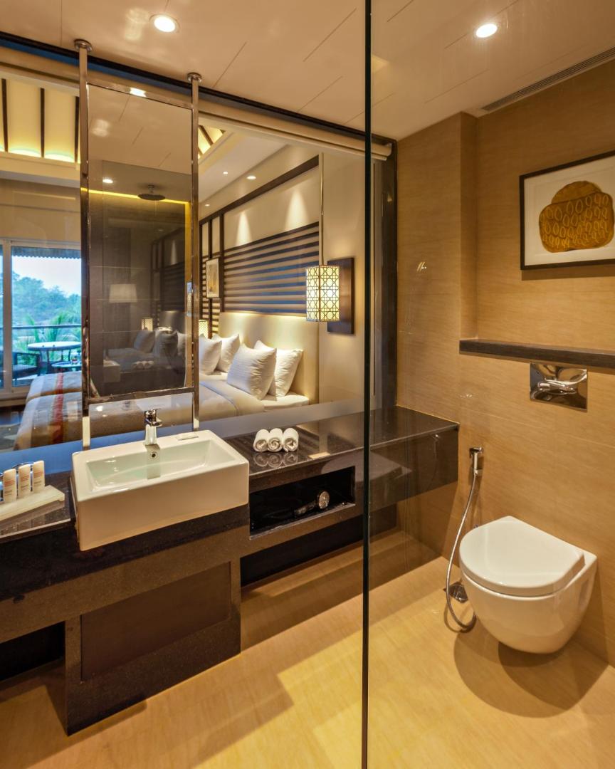 Radisson Blu Plaza Resort & Convention Centre Karjat 전경