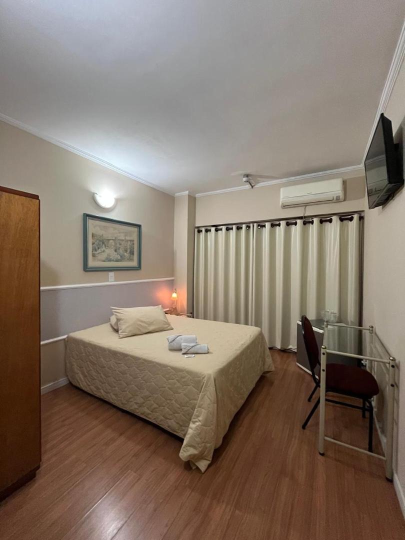 Skalla Hotel Nova Odessa 전경