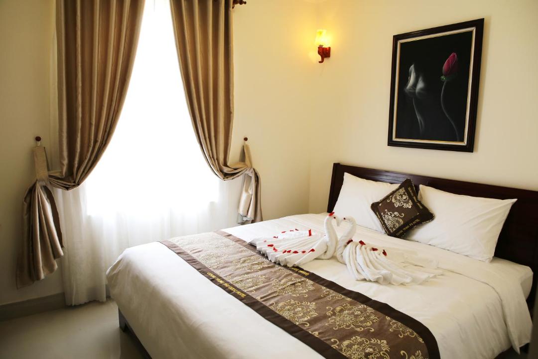 호텔 외관 주간