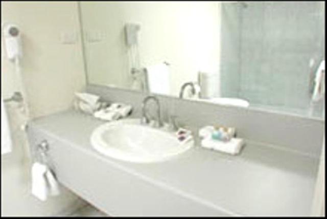 Hume Villa Motor Inn UNDER NEW MANAGEMENT 전경