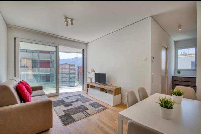 5 Rent Apartments Lugano