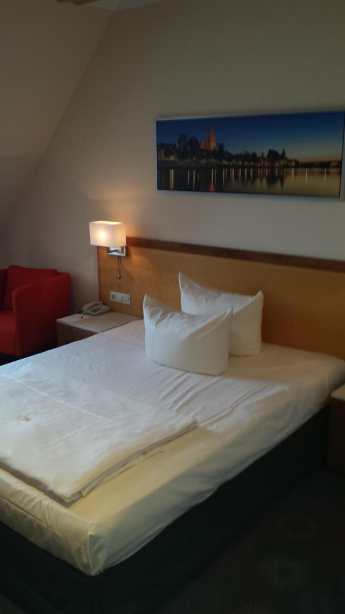 Photo - SORAT Insel-Hotel Regensburg