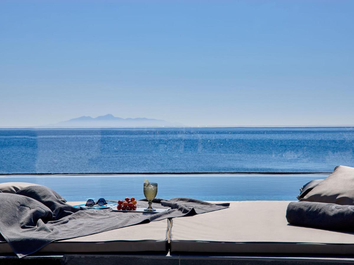 Photo - Incognito Beach Villa Santorini