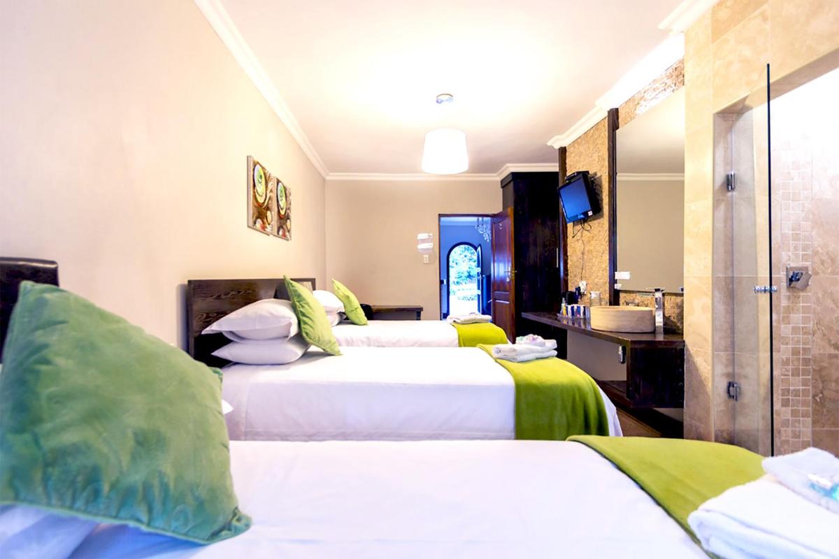 Foto - OR Tambo Guest House