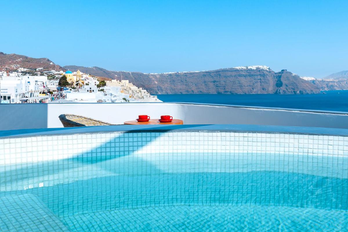 Photo - Santorini Secret Premium