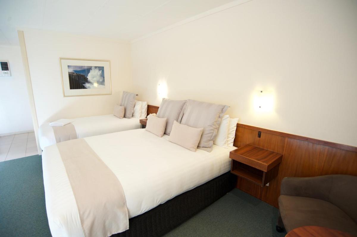 Photo - SureStay Hotel by Best Western The Clarence on Melville