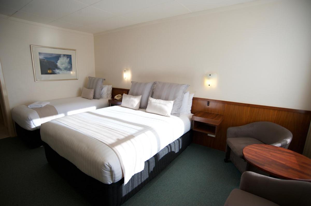 Photo - SureStay Hotel by Best Western The Clarence on Melville