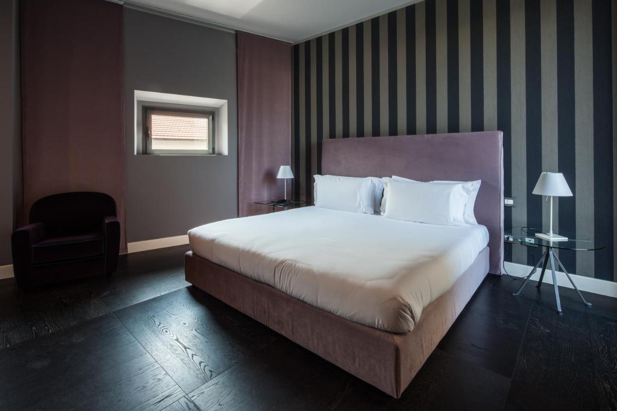 Photo - Fifty House Cellini