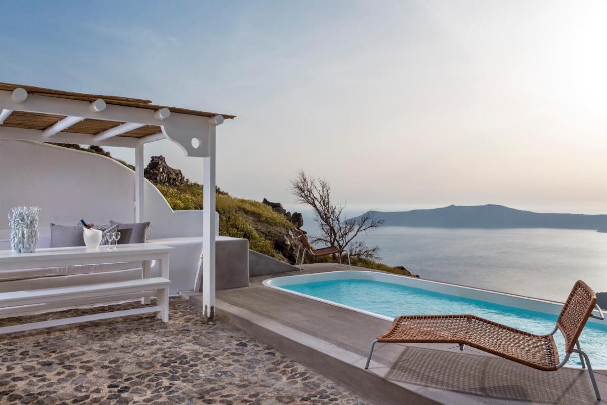 Photo - Katikies Chromata Santorini - The Leading Hotels of the World