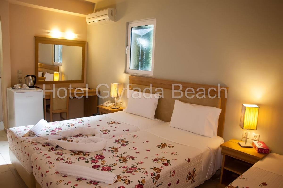 Photo - Glyfada Beach Hotel